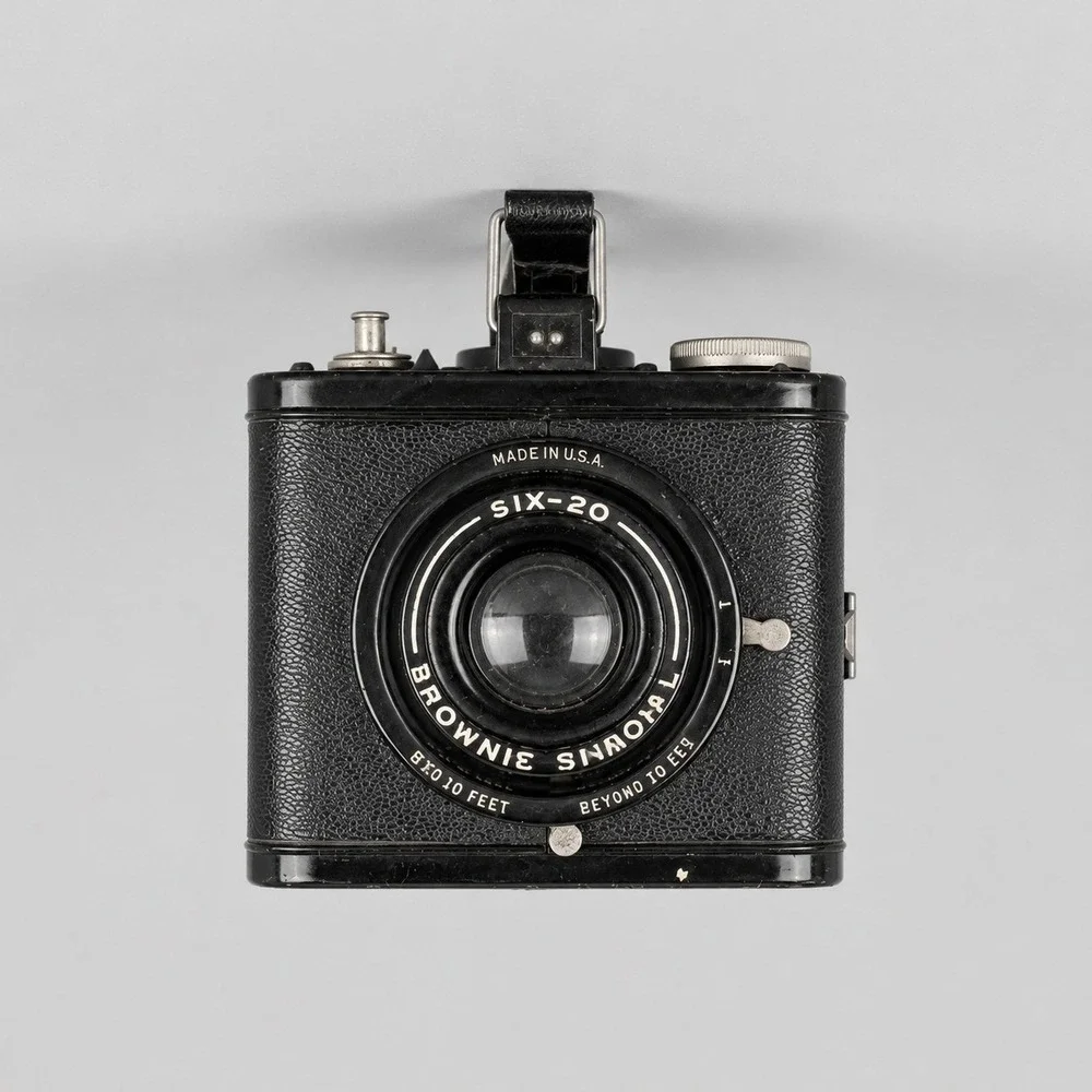 Vintage Kodak Brownie Special Six-20 Box Camera Art Deco USA SX-20 Antique